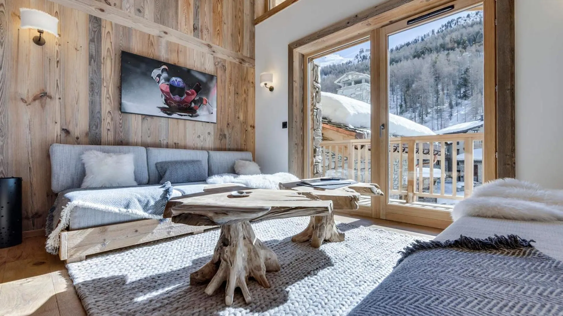 Appartement Neuf Avec Cheminee, Proche Pistes, Val D'Isere - Fr-1-567-102